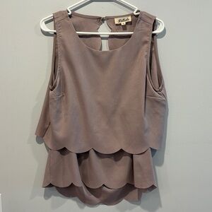 Listicle Dusty Pink Scalloped Sleeveless Blouse